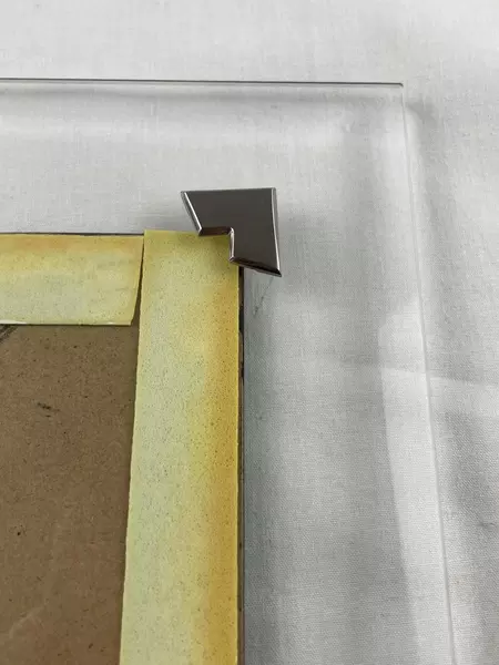 Hallmark Signature 5x7 Glass Family Photo Frame with Clip Good Condition