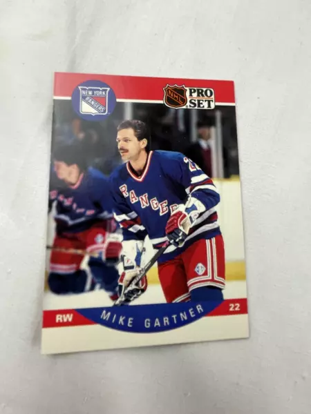 Lot of 350 NHL Pro Set 1990 Hockey Trading Cards Very Good Condition