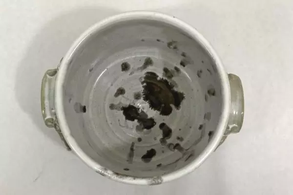 Signed 1982 Art Pottery Bowl Beige White Rim Handles 6.75" Long 5" Diameter