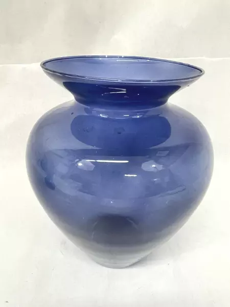 Lot of 2 Vintage Cobalt Blue Flower Vases Designer Choice Mexico Elegant Home