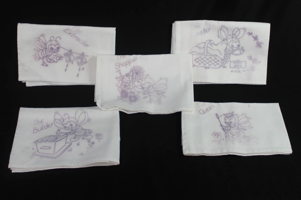 Lot of 5 White Bumble Bee Tea Towels for DIY Embroidery, Good Condition