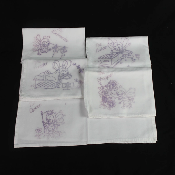 Lot of 5 White Bumble Bee Tea Towels for DIY Embroidery, Good Condition