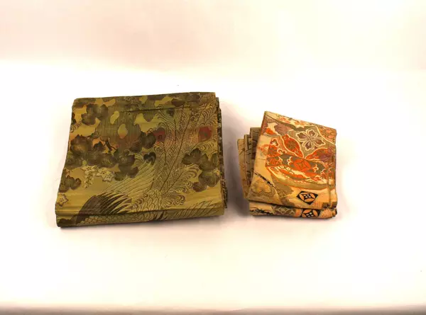 Lot of 2 Pre-Owned Green Floral & Oriental Fabric Table Runners for Crafts DIY