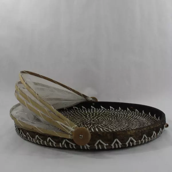 Bamboo Tent Picnic Basket Tray with Foldable Net Mesh Cover Round Server