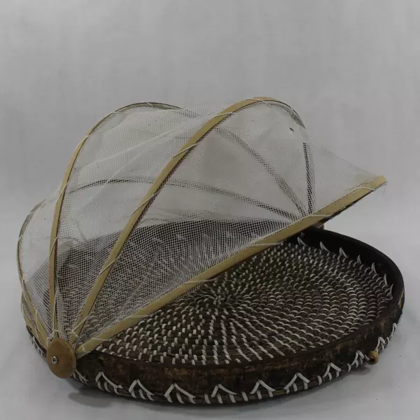 Bamboo Tent Picnic Basket Tray with Foldable Net Mesh Cover Round Server