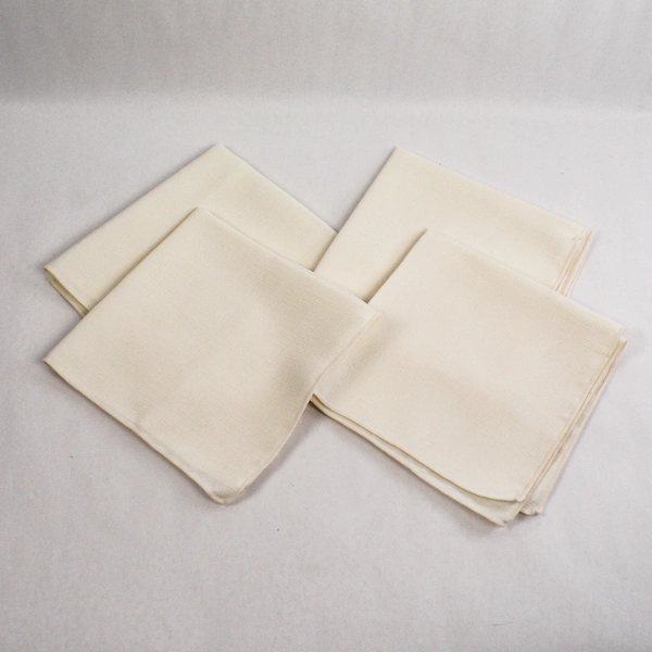 Set of 4 Cream Basketweave Woven Cloth Napkins 17.5" Square Very Good Condition