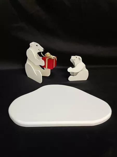 Handmade Wooden Polar Bears Christmas Figurine on Iceberg Shelf Decor