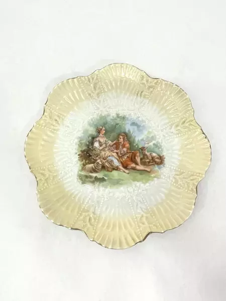 Vintage Victorian Porcelain Plate Romantic Couple Sheep Grapes Gold Edge 9.5"