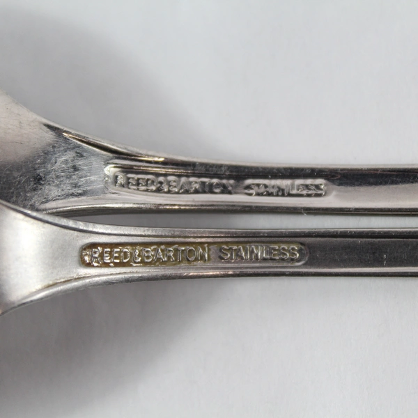 Lot of 2 Vintage Reed & Barton Oxford Stainless Steel Serving Spoons 8.5"
