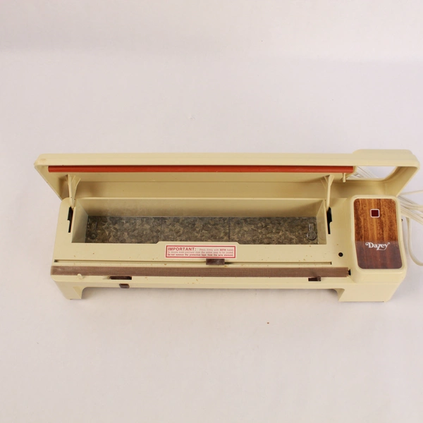 Vintage Dazey Seal A Meal II Vacuum Sealer Almond Boilable Bags Tested