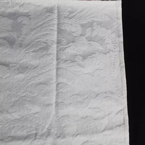 Lot of Avon Home Fashions Floral Damask Tablecloth & 3 Napkins Fabric Craft