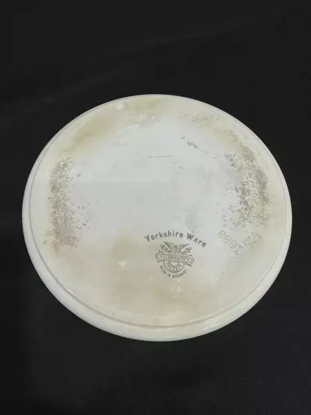 Vintage Villeroy & Boch Yorkshire Ware Porcelain Plum Trivet 6.25" Round