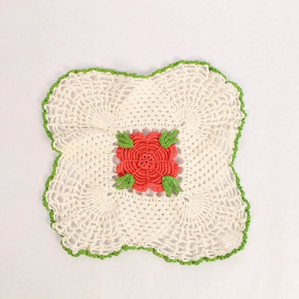 Vintage Doily 10" Red Rose Center Green Trim White Lace Kitchen Linen