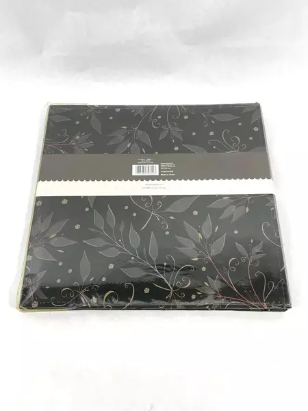 2007 Heidi Grace Our Family Photo Album 12x12 Black Vine Design with Protectors
