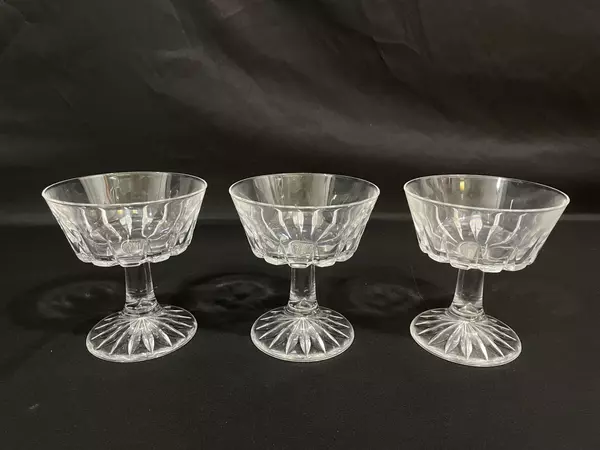 Set of 3 Royal Crystal Rock Zeus Champagne Glasses Starburst Base Cut
