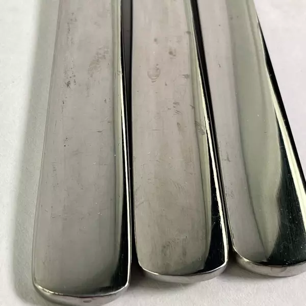 Lot of 10 Oneida Avery Stainless Steel Dinner Knives 9.25" Modern Flatware