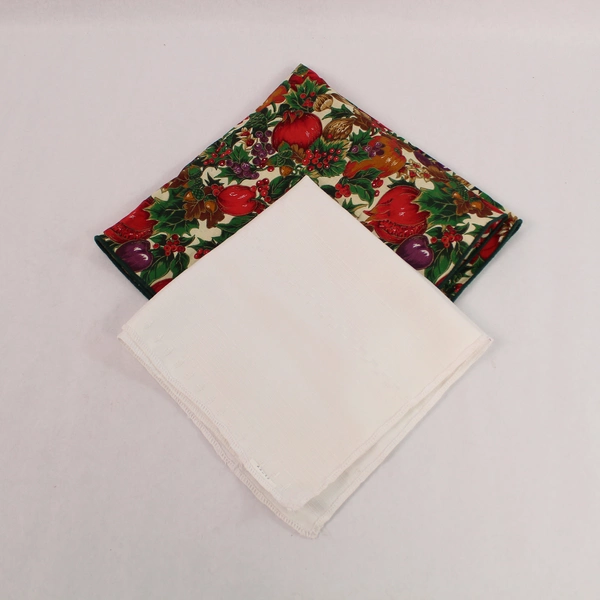 Lot of 9 Christmas Fabric Napkins Mismatched Green Red Floral Plaid Woven