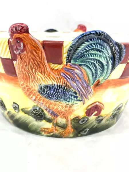 Vigor Embossed Rooster Ceramic Salad Bowl 9.75" Red Checkered Band Vintage