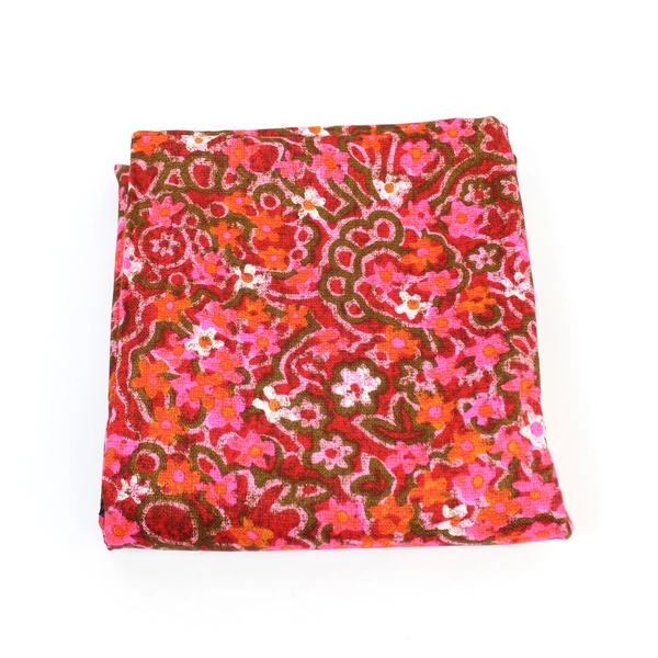 Loomskill Inc Floral Fabric Remnant 1.75 Yards Red Pink Brown Sewing Craft