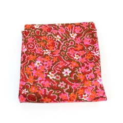 Loomskill Inc Floral Fabric Remnant 1.75 Yards Red Pink Brown Sewing Craft