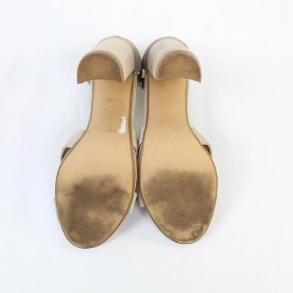 Steve Madden Saraii Sandal Heels Size 8M Beige Suede Leather Buckle Strap