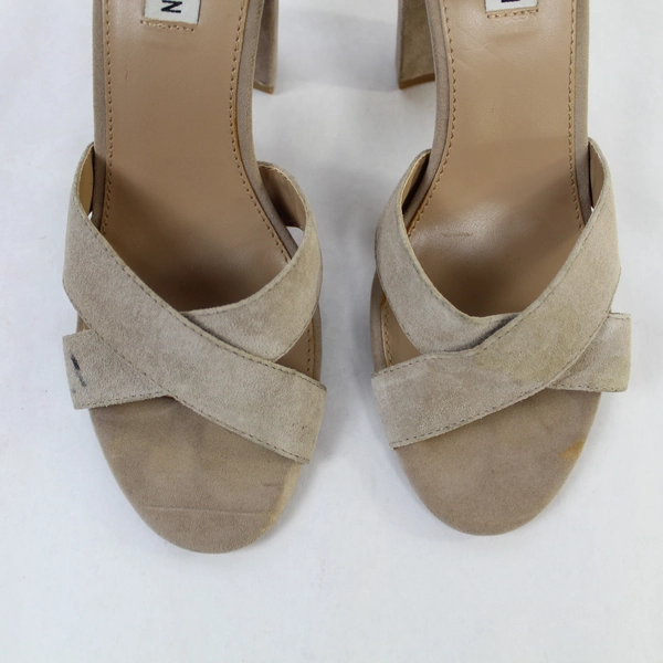 Steve Madden Saraii Sandal Heels Size 8M Beige Suede Leather Buckle Strap
