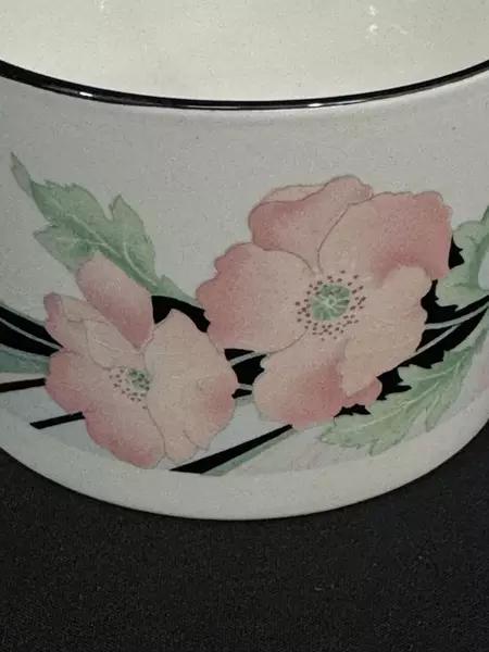 Set of 4 Sango Jolie White Coffee Cups Pink Flowers Green Leaves Vintage