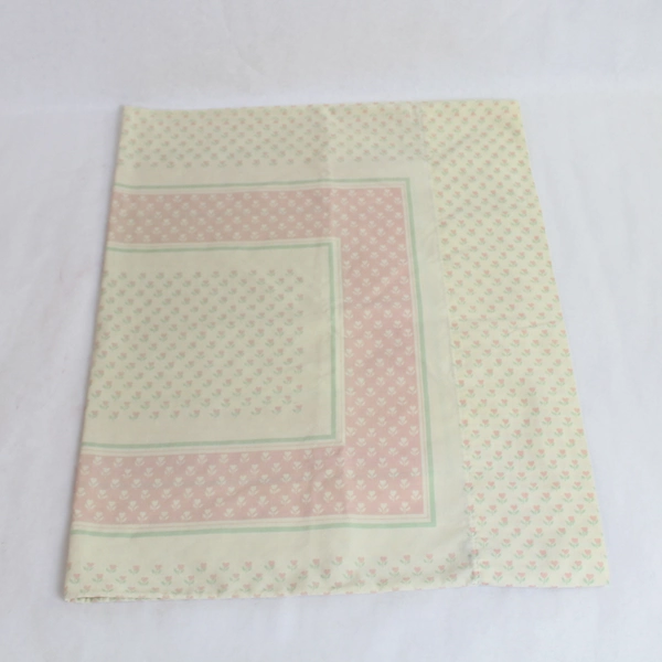 Mixed Lot of Linens Pillowcases Flat Sheet for DIY Crafts Fabric Upcycle