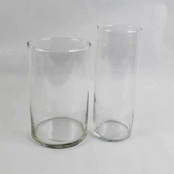 Lot of 2 Clear Glass Vases 9" Tall & 7.75" Tall Wedding Centerpiece Decor