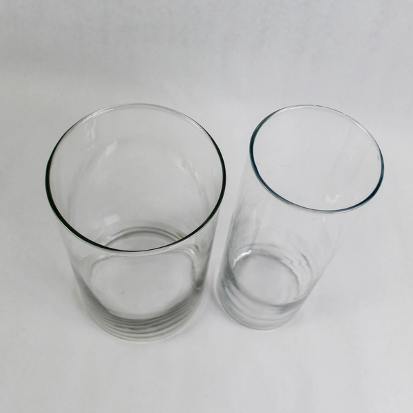 Lot of 2 Clear Glass Vases 9" Tall & 7.75" Tall Wedding Centerpiece Decor
