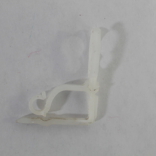 Lot of 160 Plastic Eaves House Clips Standard Size for Hanging Lights