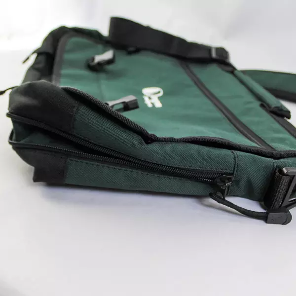 Oregon Realty Messenger Laptop Bag Adjustable Shoulder Strap Green Black