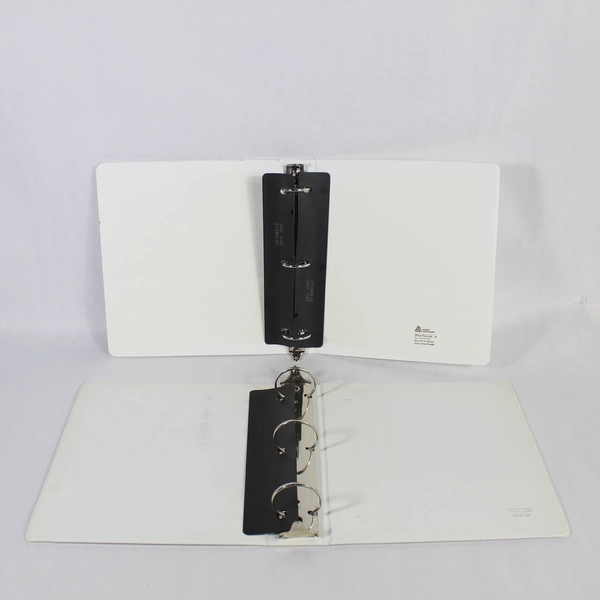 Lot of 4 Pre-Owned 3 Ring Binders 2in, 2.75in, 3.5in - Office School Supplies