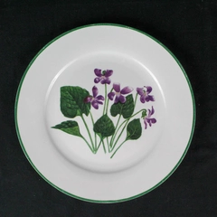 National Wildlife Decorative Plate Purple Flowers Green Trim 10.5" Diameter