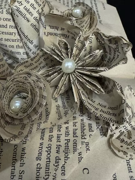 Handcrafted Folded Book Art Sculpture 3D Butterflies Flowers "The Alibi"