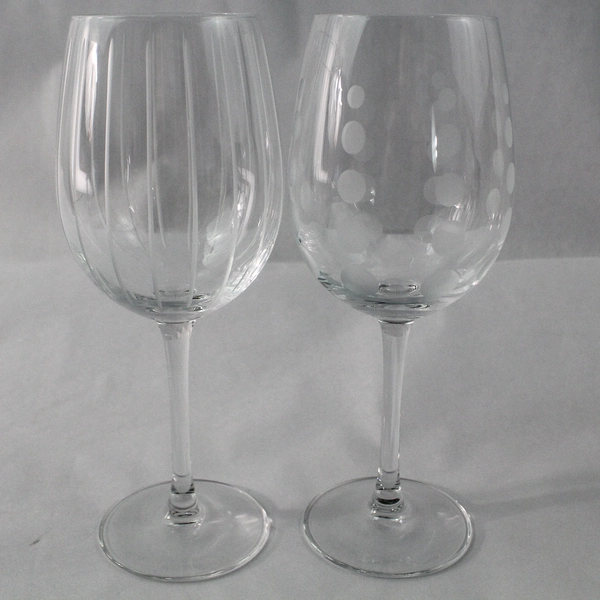 Lot of 2 Frosted Stemmed Wine Glasses 9" Tall Circles & Stripes Design