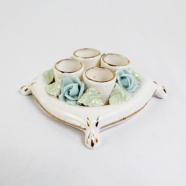 Vintage I.W. Rice & Co Floral Candle Holder Blue Roses 4 Taper Slots Preowned