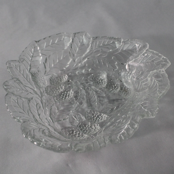 Vintage Indiana Glass Clear Loganberry Candy Dish Bowl 7" Leaves Berries