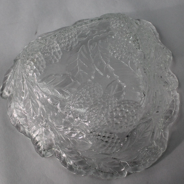 Vintage Indiana Glass Clear Loganberry Candy Dish Bowl 7" Leaves Berries