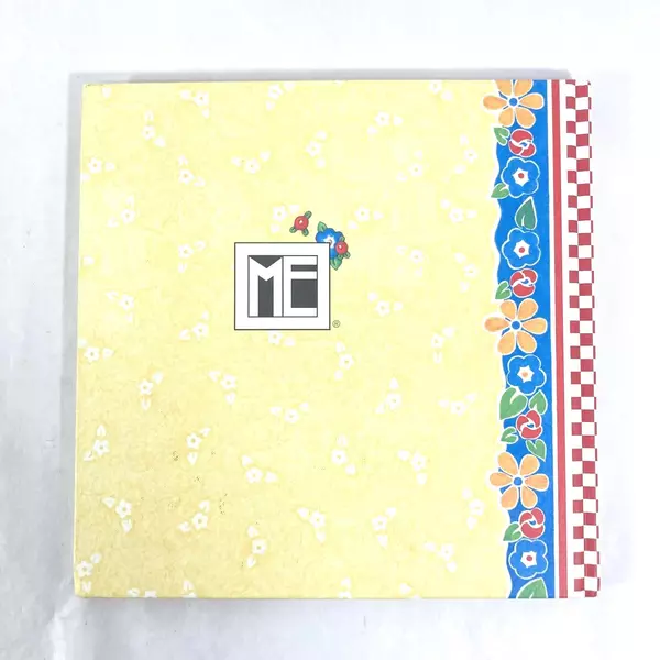 Mary Engelbreit's Queen of the Kitchen Cookbook Hardcover 1998 Good Condition