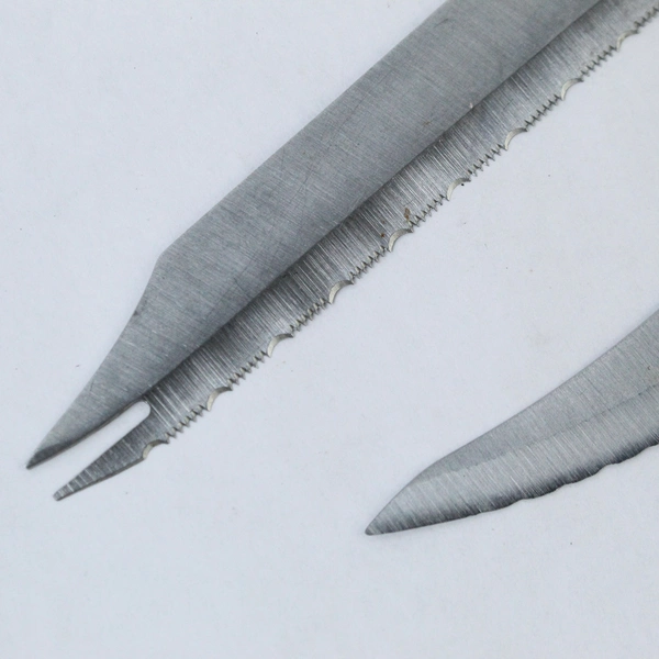 Lot of 2 Showtime & Sportsman Serrated Fish & Wild Game Knives No 8 & No 6