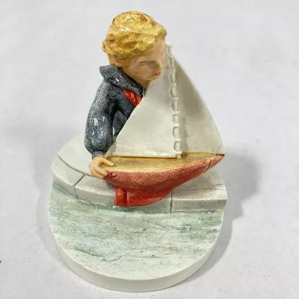 1980 LE Sebastian Miniatures Sailing Days Boy & Girl Figurine Set 2432/10000