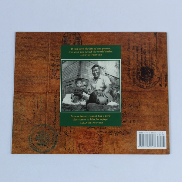 Passage To Freedom The Sugihara Story Ken Mochizuki PB 2013 Lee & Low Books