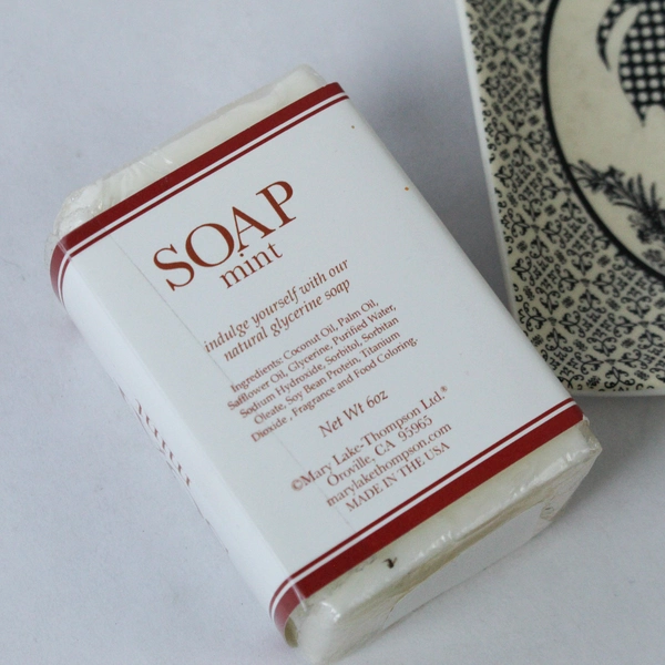 Lot of 3 Rooster Bathroom Items Soap Dish Mint Soap Bar Tissue Pack