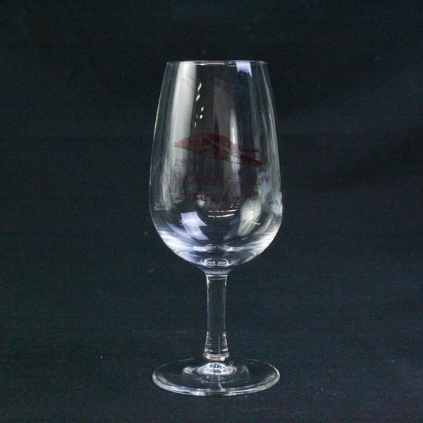 Set of 4 Vintage 1998 Yamhill County Oregon Art & Wine Glasses Good Condition