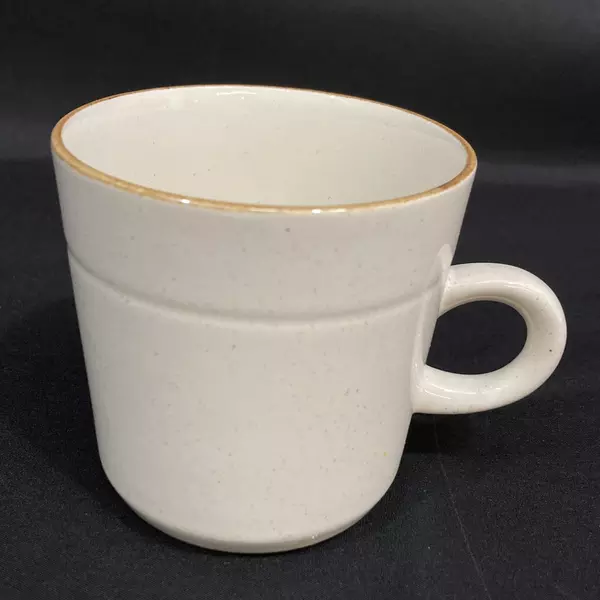 Sunmarc 13-Piece Stoneware Set 10 Mugs Creamer Sugar Bowl Beige Japan