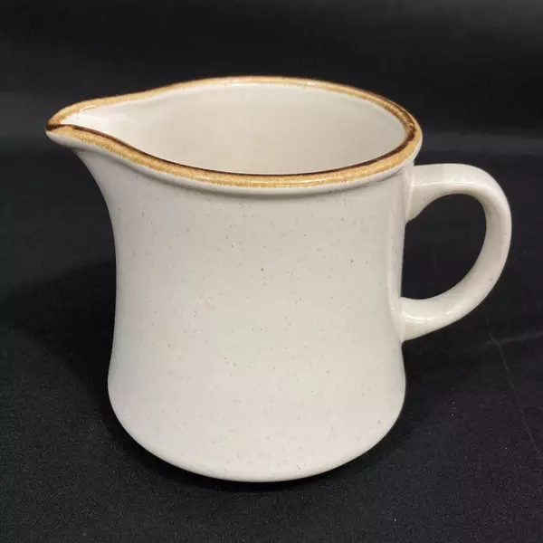 Sunmarc 13-Piece Stoneware Set 10 Mugs Creamer Sugar Bowl Beige Japan