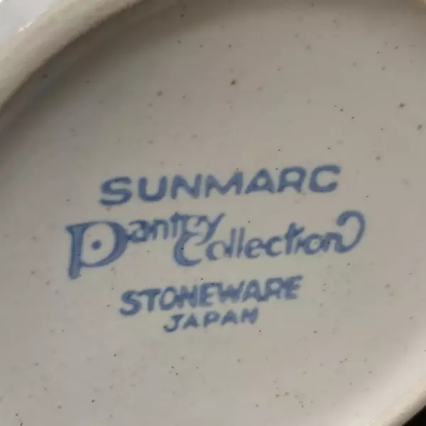 Sunmarc 13-Piece Stoneware Set 10 Mugs Creamer Sugar Bowl Beige Japan