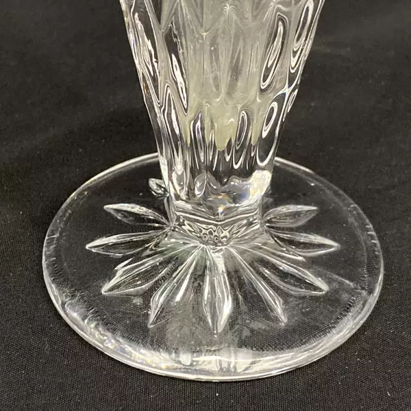 Bohemia 24% Lead Crystal Flower Vase Scalloped Rim Diamond Point Design 6.75"
