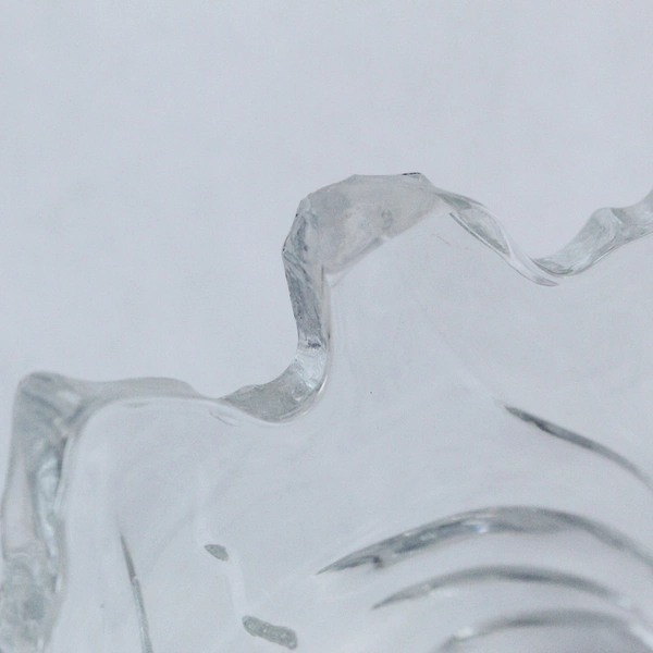 Vintage Clear Cut Glass Leaf Serving Bowl Scalloped Rim 7" Diameter Chipped Edge